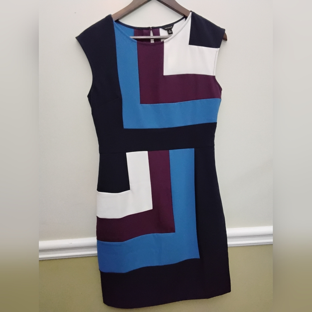 Ann TAYLOR SHIFT COLORBLOCK DRESS SIZE 4 NWT